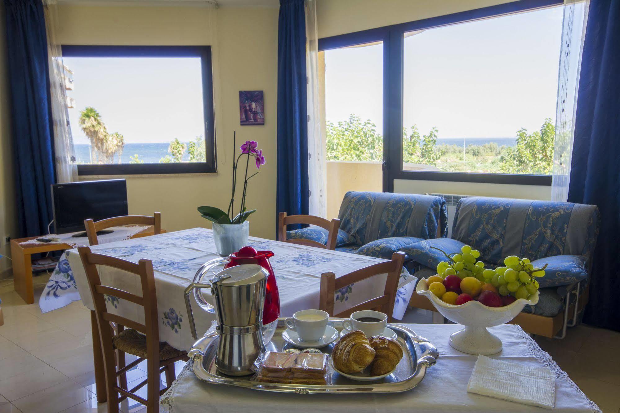 Residence Le Saline Марсала Экстерьер фото