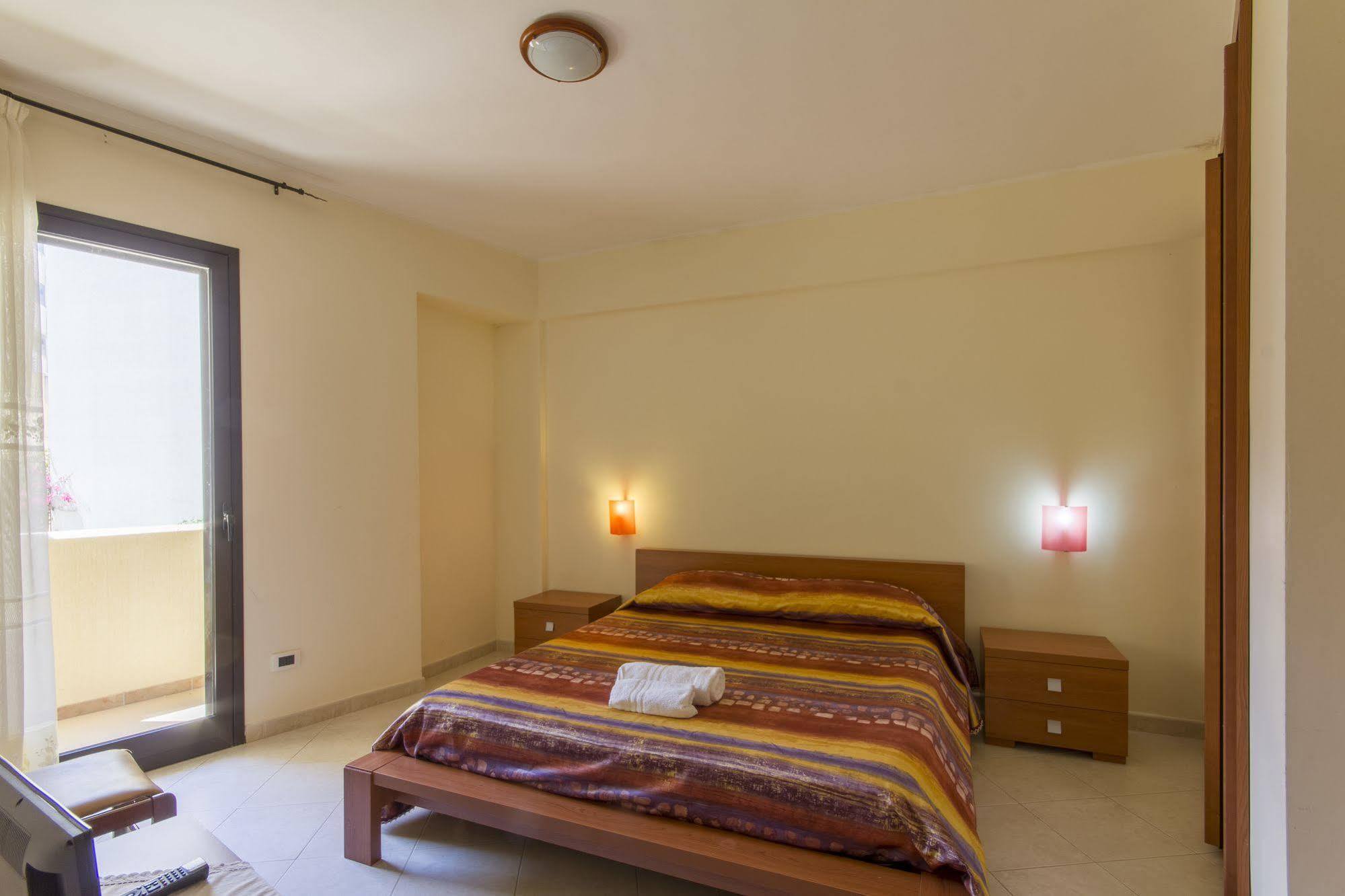 Residence Le Saline Марсала Экстерьер фото